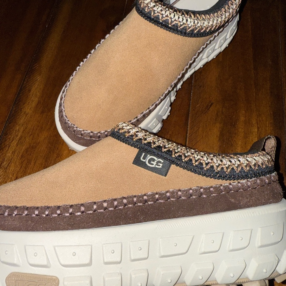 UGG Tan and Brown Slip-On Shoes - Picture 3 of 3